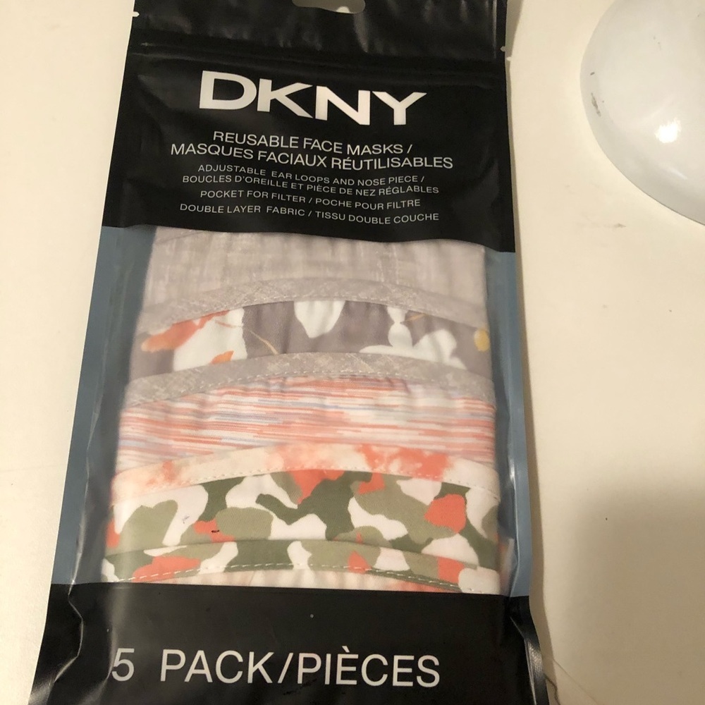 DKNY 5 pieces face mark with nose strips new - Picture 2 of 6